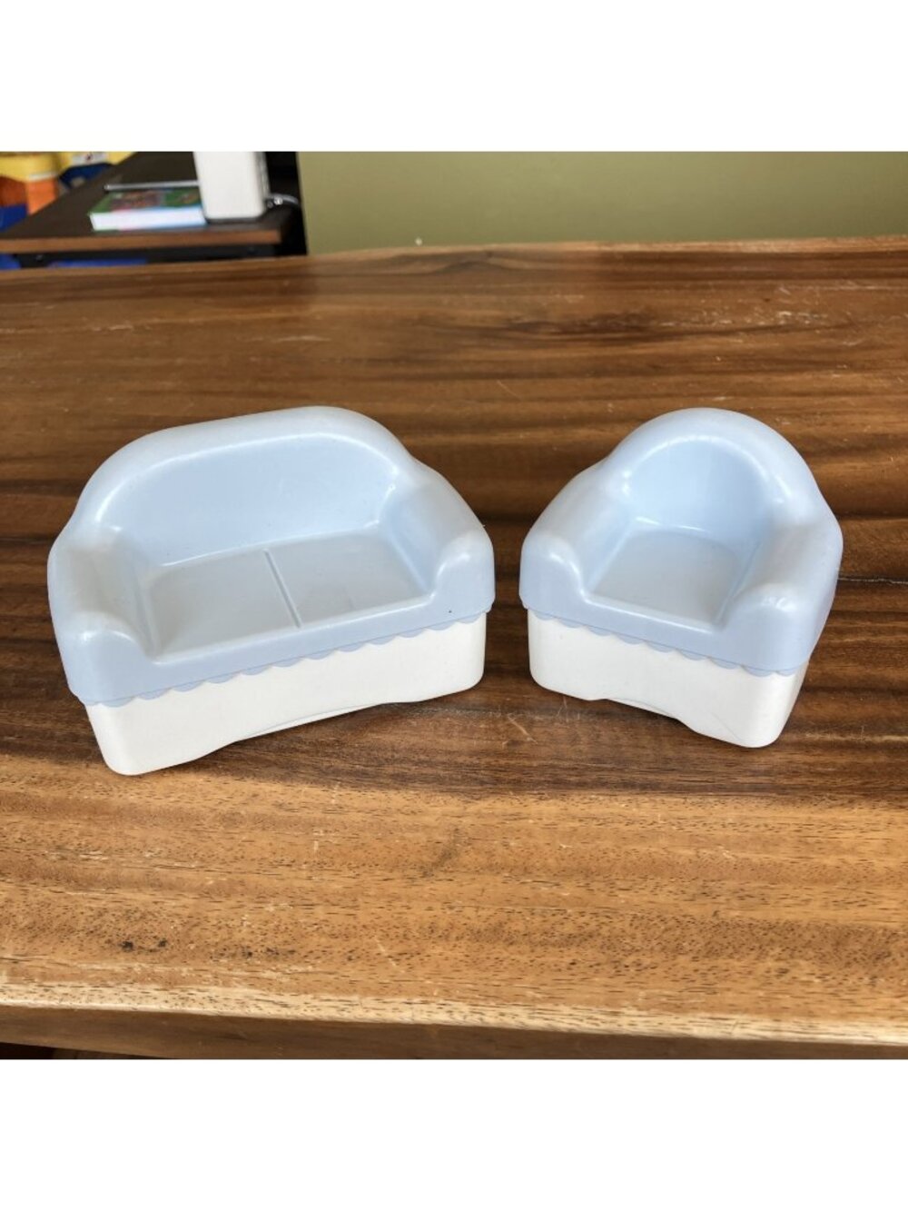 Little Tikes Vintage Dollhouse Living Room Furniture Set - Sofa & Chair